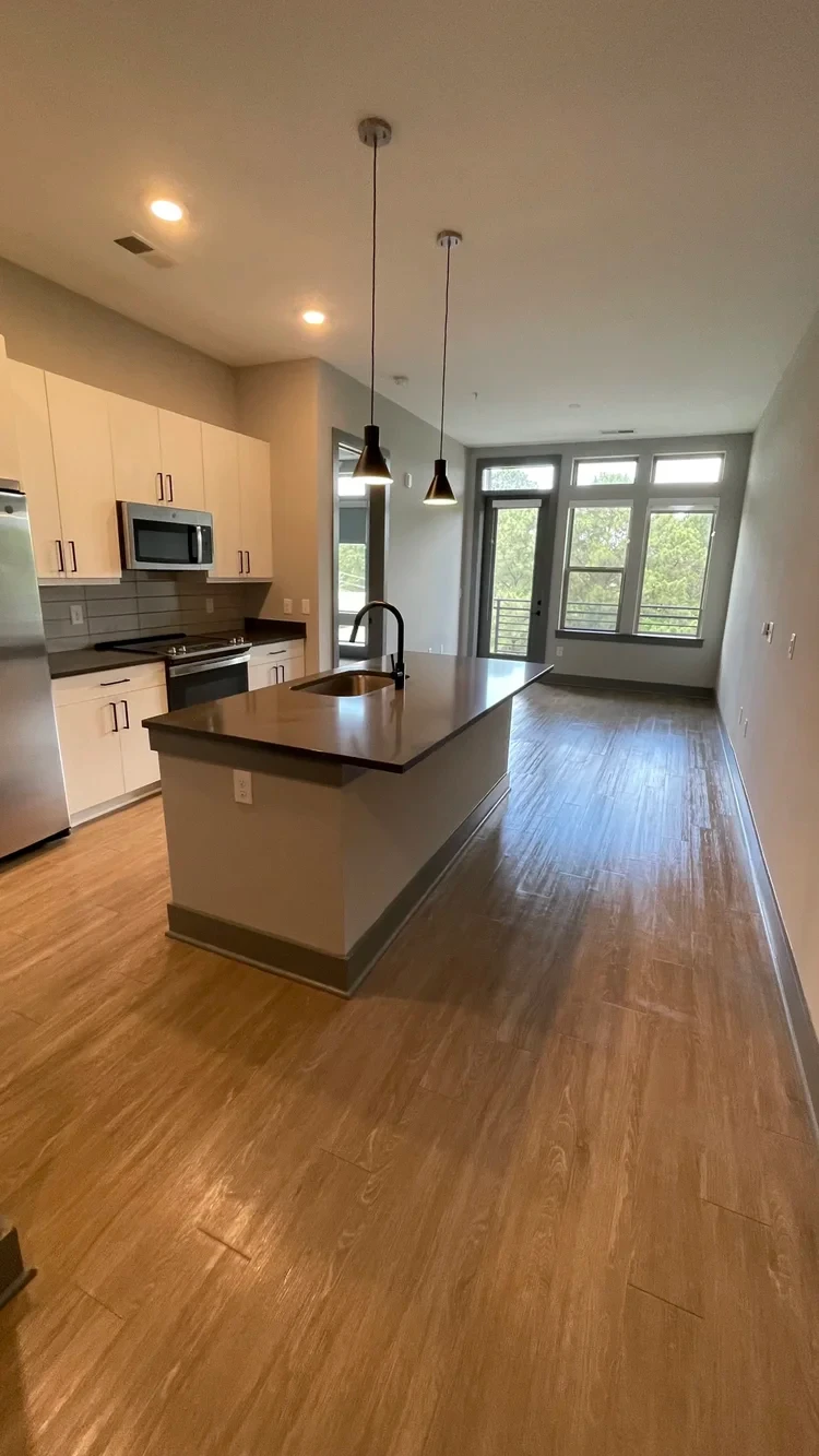 Move-in / move-out cleaning